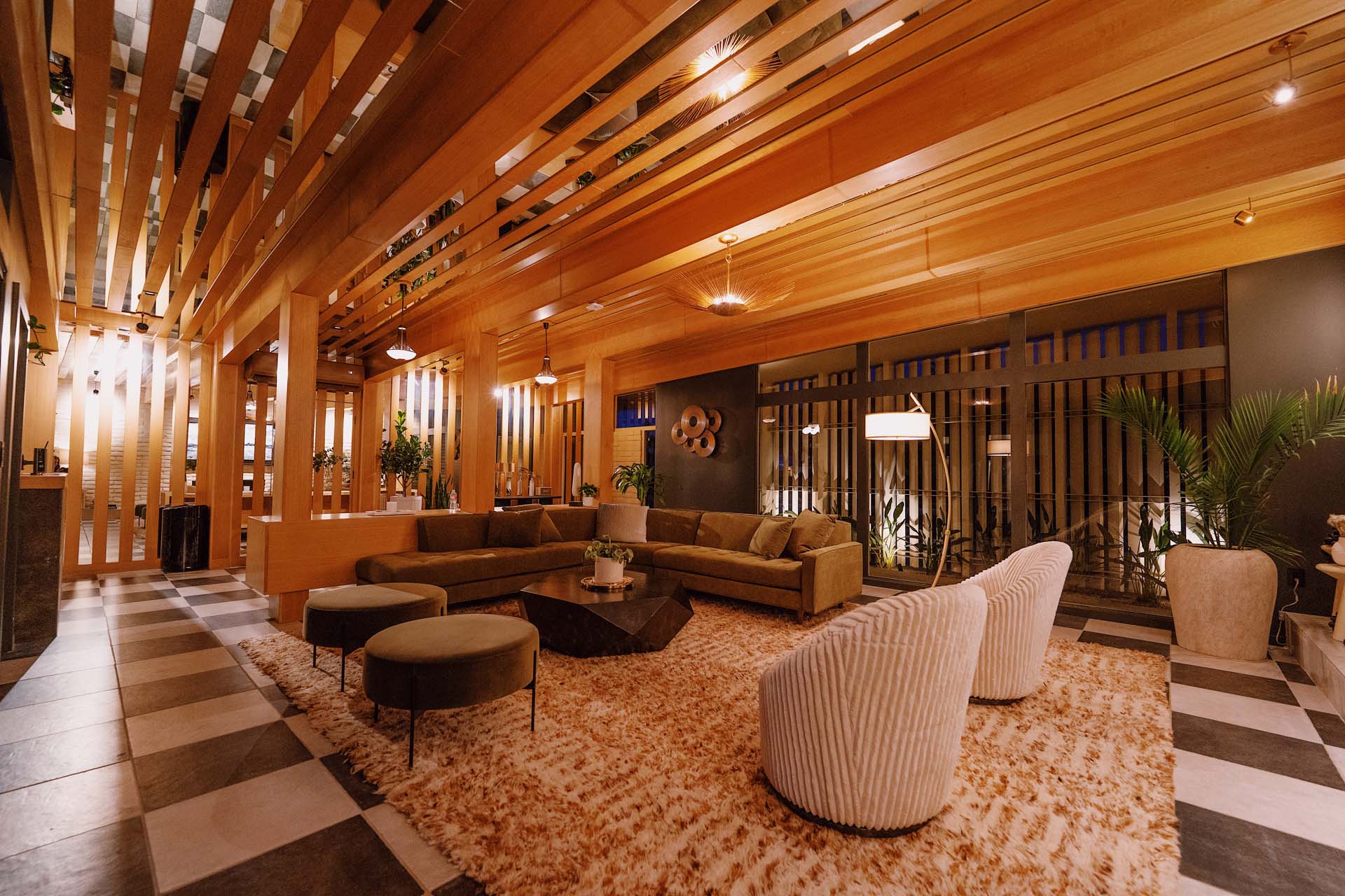 The Weather in Palm Springs Is Peaking—the Resorts, Hotels, and Spas to